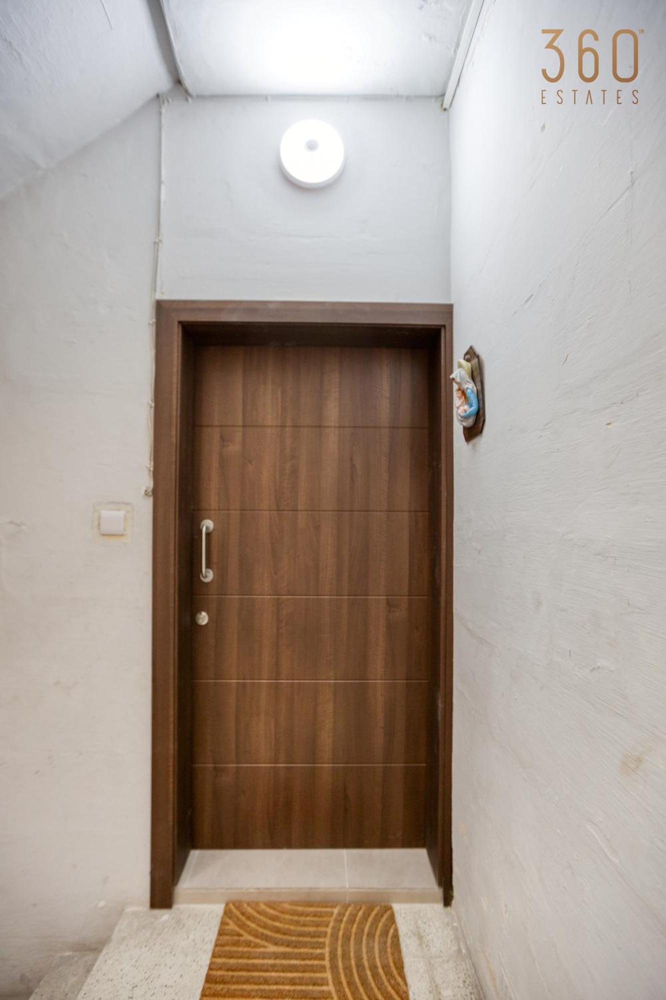 Apartment Lovely, Spacious 4br In The Heart Of By 360 Estates